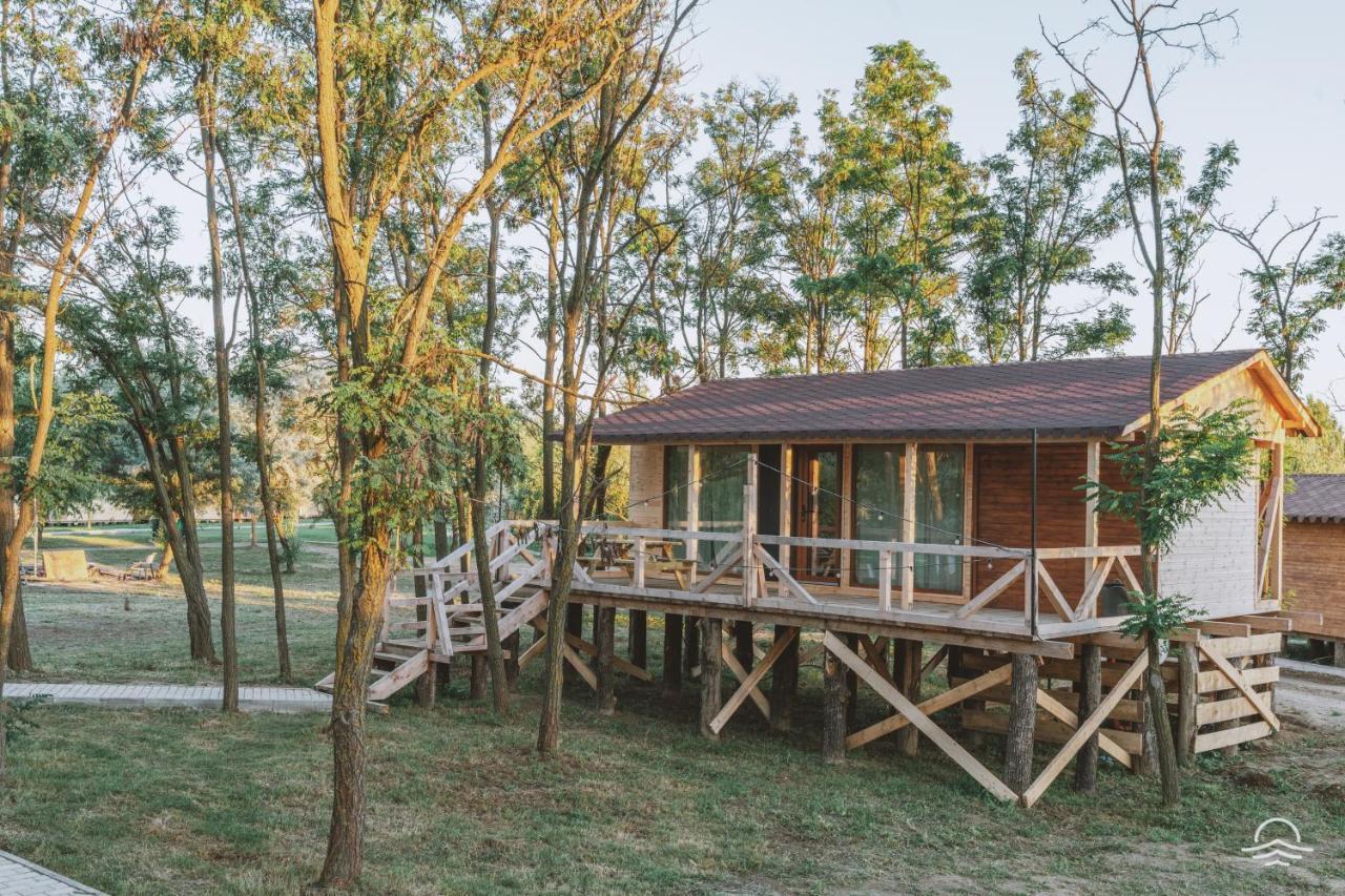 Hotel Zaga Zaga Sat Tecuci Zewnętrze zdjęcie