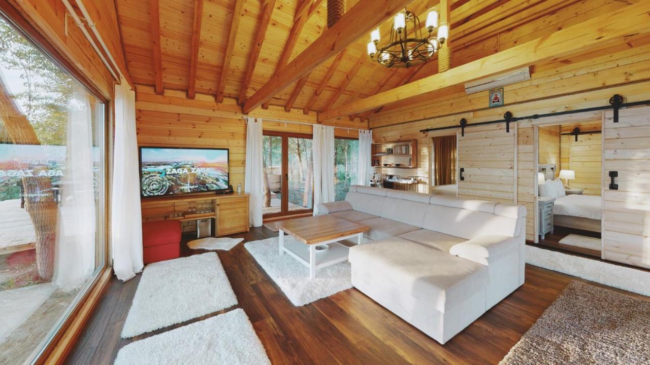 Hotel Zaga Zaga Sat Tecuci Zewnętrze zdjęcie