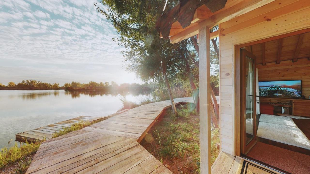 Hotel Zaga Zaga Sat Tecuci Zewnętrze zdjęcie